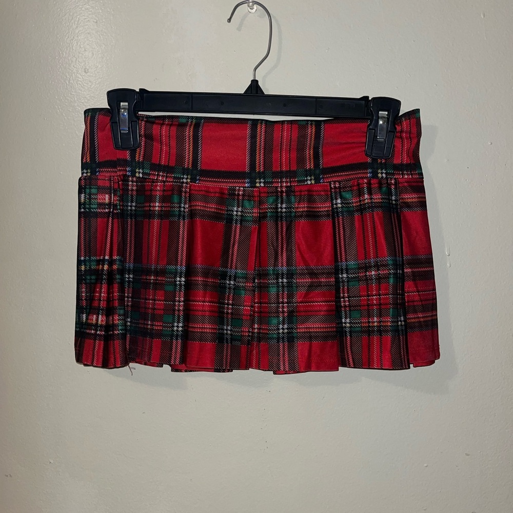 Chic Red Plaid Mini Skirt